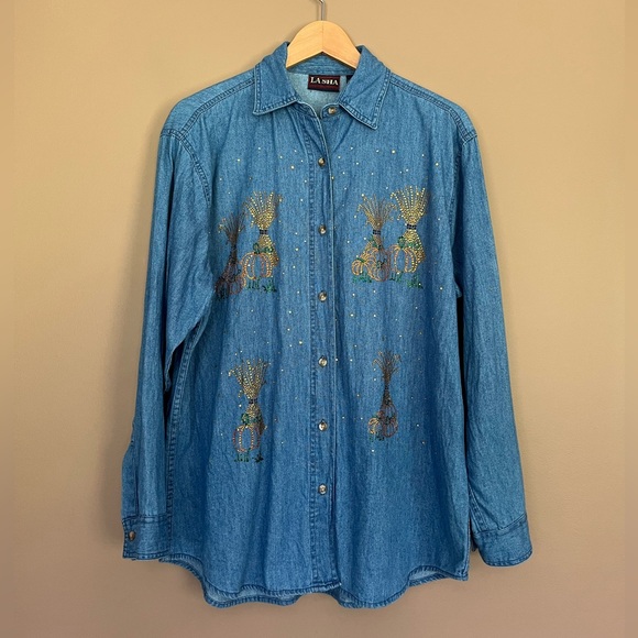 {LASHA} Fall Pumpkin Harvest Rhinestone Scene Denim Button Down Shirt - Medium - Picture 1 of 9